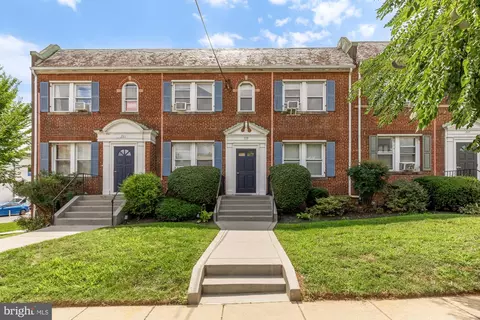 719 Hamlin St NE #2, Washington, DC 20017
