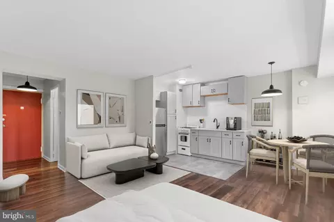 1801 Clydesdale Pl NW #505, Washington, DC 20009