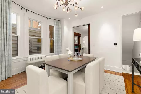 Dining - 117 11th St SE, Washington, DC 20003 photo 2 of 2