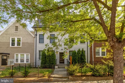 Exterior - 1120 Penn St NE #2, Washington, DC 20002 photo 2 of 2