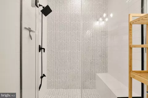 Bath - 1120 Penn St NE #2, Washington, DC 20002 photo 4 of 4