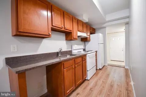 Entry Way - 2806 Pomeroy Rd SE, Washington, DC 20020 photo 3 of 3