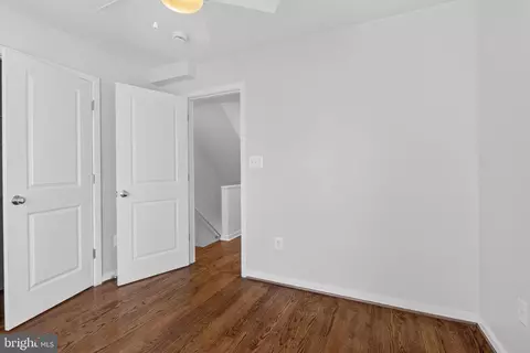 Bedroom - 909 5th St SE, Washington, DC 20003 photo 3 of 3