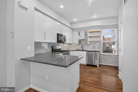 Kitchen - 909 5th St SE, Washington, DC 20003 photo 2 of 4