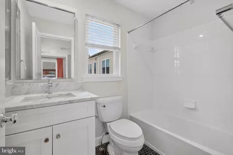 Bath - 909 5th St SE, Washington, DC 20003 photo 3 of 3