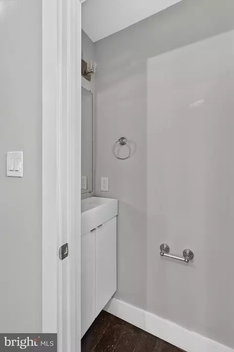 Bath - 1247 Mount Olivet Rd NE, Washington, DC 20002 photo 1 of 7