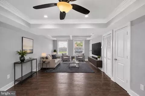 Entry Way - 1247 Mount Olivet Rd NE, Washington, DC 20002 photo 3 of 11