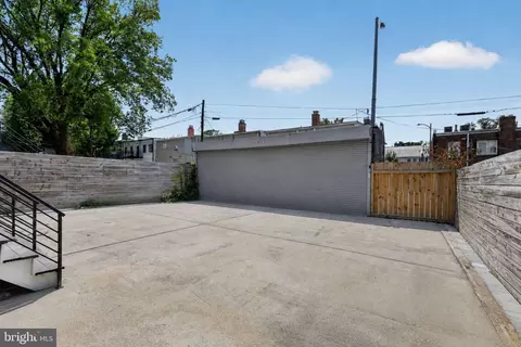 Exterior - 1247 Mount Olivet Rd NE, Washington, DC 20002 photo 3 of 3