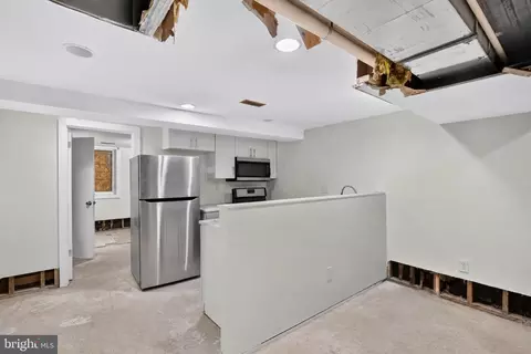 Entry Way - 1247 Mount Olivet Rd NE, Washington, DC 20002 photo 6 of 11