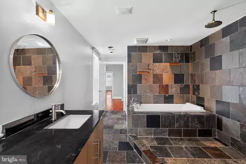 Bath - 1819 Riggs Pl NW, Washington, DC 20009 photo 2 of 6