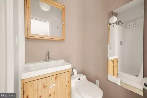 21 Evarts St NE, Washington, DC 20002 photo 11