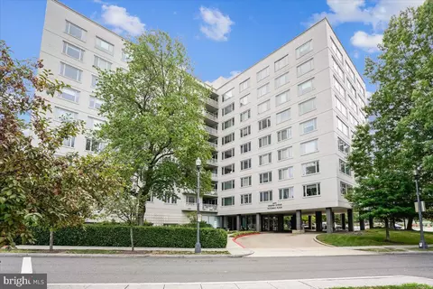 2475 Virginia Ave NW #918, Washington, DC 20037