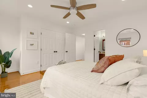 Bedroom - 320 19th St NE, Washington, DC 20002 photo 2 of 5