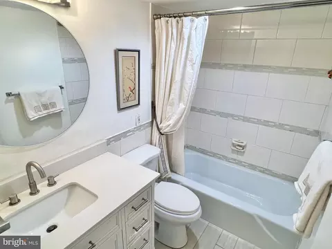 Bath - 1245 4th St SW #E-207, Washington, DC 20024 photo 1 of 4