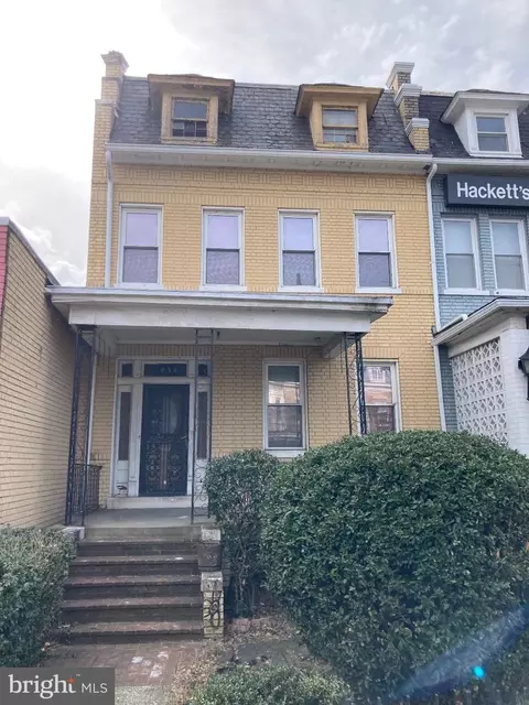 812 Upshur St NW, Washington, DC 20011