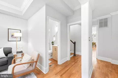 Entry Way - 1417 G St NE, Washington, DC 20002 photo 3 of 6