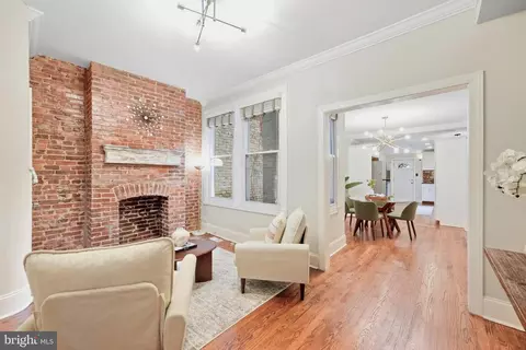 Living - 1417 G St NE, Washington, DC 20002 photo 2 of 4