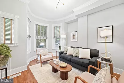 1417 G St NE, Washington, DC 20002