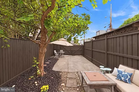 Exterior - 1417 G St NE, Washington, DC 20002 photo 2 of 4