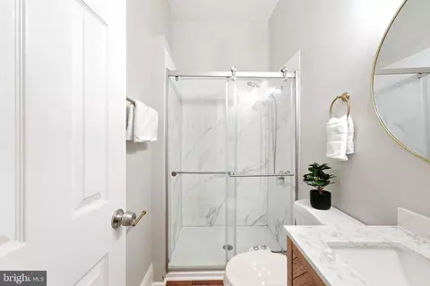 Bath - 1417 G St NE, Washington, DC 20002 photo 1 of 3
