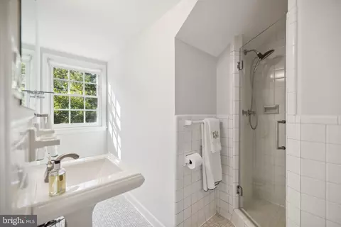 Bath - 4555 W Street St NW, Washington, DC 20007 photo 2 of 4