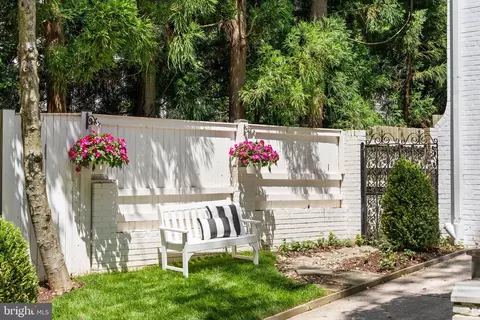 Exterior - 4555 W Street St NW, Washington, DC 20007 photo 5 of 5
