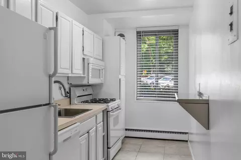 Kitchen - Undisclosed, Washington, DC 20016 photo 3 of 4