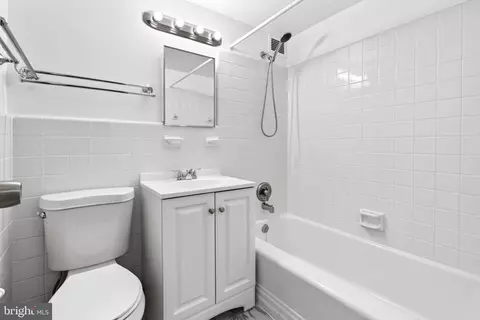 Bath - Undisclosed, Washington, DC 20016 photo 1 of 2