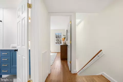 Entry Way - 415 17th St SE, Washington, DC 20003 photo 2 of 2