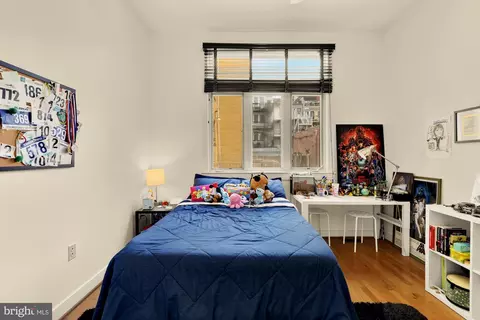 Bedroom - 2363 Champlain St NW #3, Washington, DC 20009 photo 6 of 7