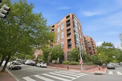 1001 L St NW #211, Washington, DC 20001