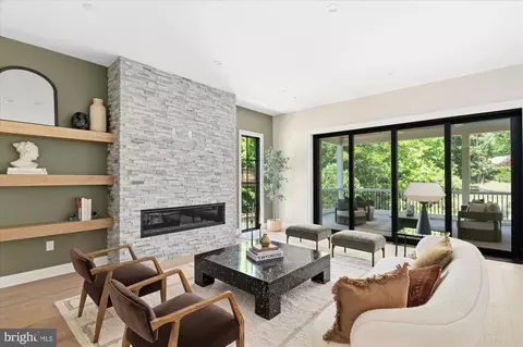 Living - 2733 Chesapeake St NW, Washington, DC 20008 photo 2 of 7