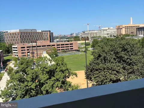 700 7th St SW #717, Washington, DC 20024