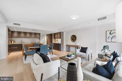 1010 Massachusetts Ave NW #201, Washington, DC 20001
