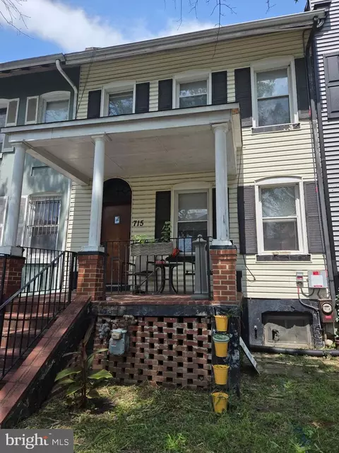 715 Shepherd St NW, Washington, DC 20011