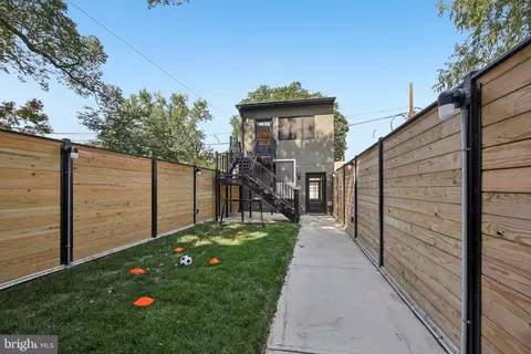 Exterior - 235 12th St SE, Washington, DC 20003 photo 4 of 4