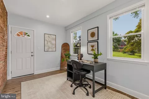 Entry Way - 8232 Eastern Ave NW, Washington, DC 20012 photo 4 of 5