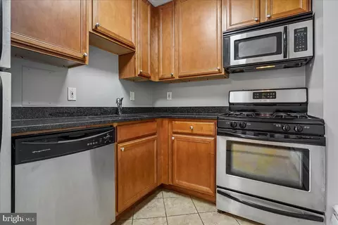 Kitchen - 1245 4th St SW #E-409, Washington, DC 20024 photo 1 of 2