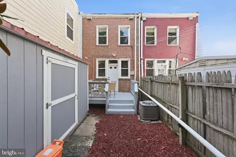 1738 L St NE, Washington, DC 20002 photo 5