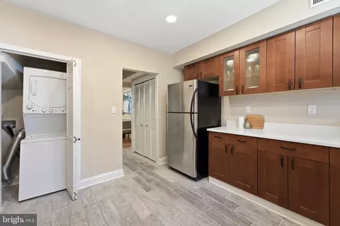 1738 L St NE, Washington, DC 20002 photo 8