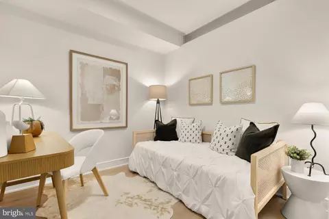 Bedroom - 1463 Harvard St NW #6, Washington, DC 20009 photo 4 of 4
