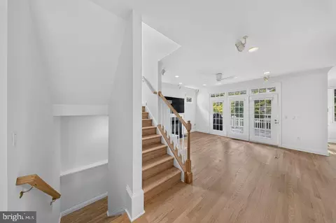 Entry Way - 5000 Macarthur Ct NW, Washington, DC 20016 photo 5 of 7