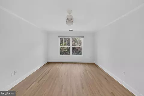 Bedroom - 5000 Macarthur Ct NW, Washington, DC 20016 photo 4 of 6
