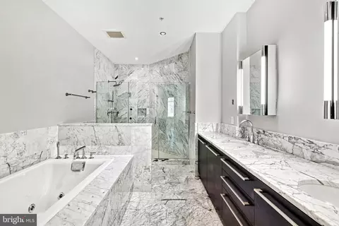 Bath - Undisclosed, Washington, DC 20037 photo 3 of 7