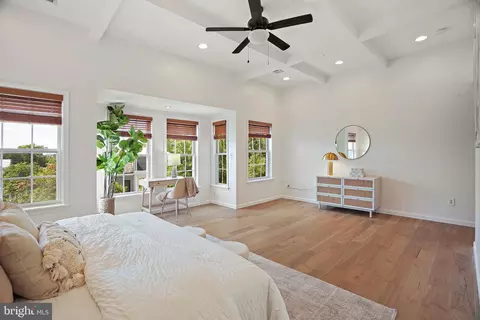 Bedroom - 920 15th St SE #D, Washington, DC 20003 photo 1 of 2