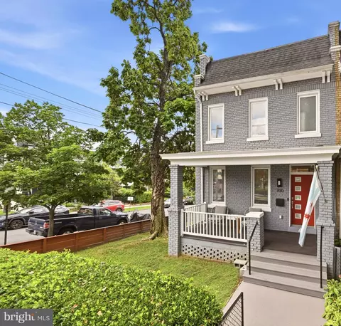 700 Longfellow St NW, Washington, DC 20011