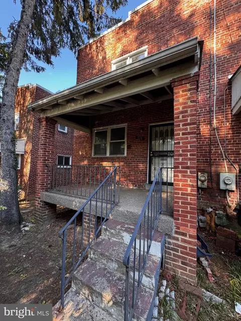 211 49th St NE, Washington, DC 20019