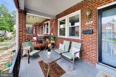 Exterior - 605 21st St NE, Washington, DC 20002 photo 3 of 8