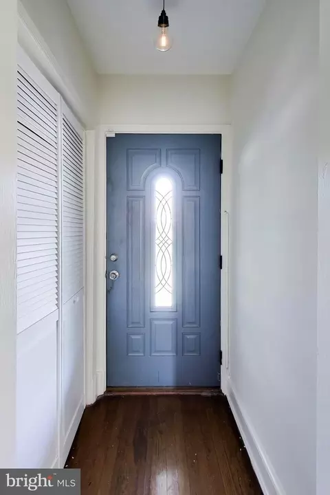 Entry Way - 605 21st St NE, Washington, DC 20002 photo 1 of 5