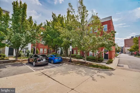 2107 12th Pl NW, Washington, DC 20009 photo 39